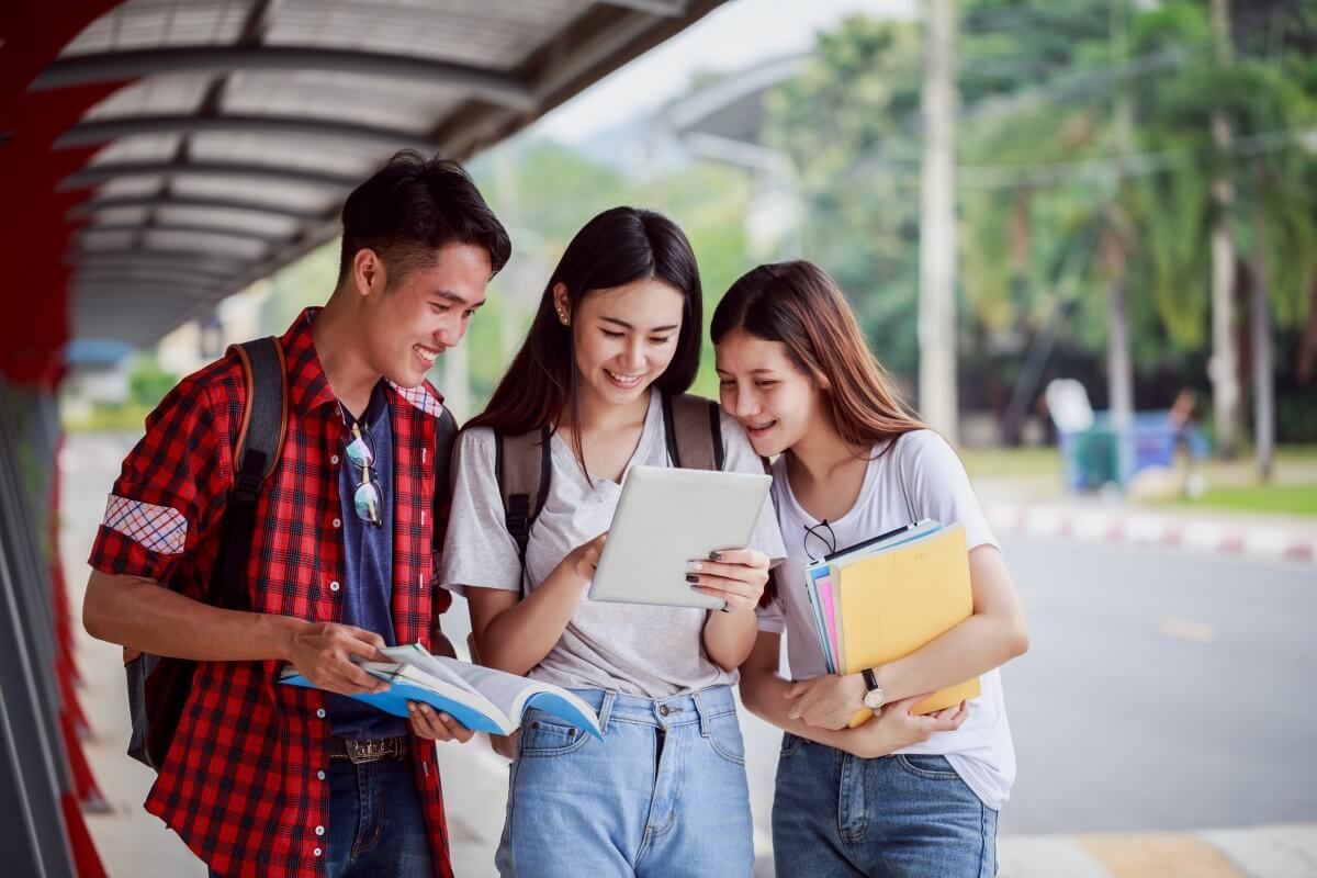 Công ty tư vấn du học Pháp TP.HCM uy tín - Du Học Bắc Mỹ